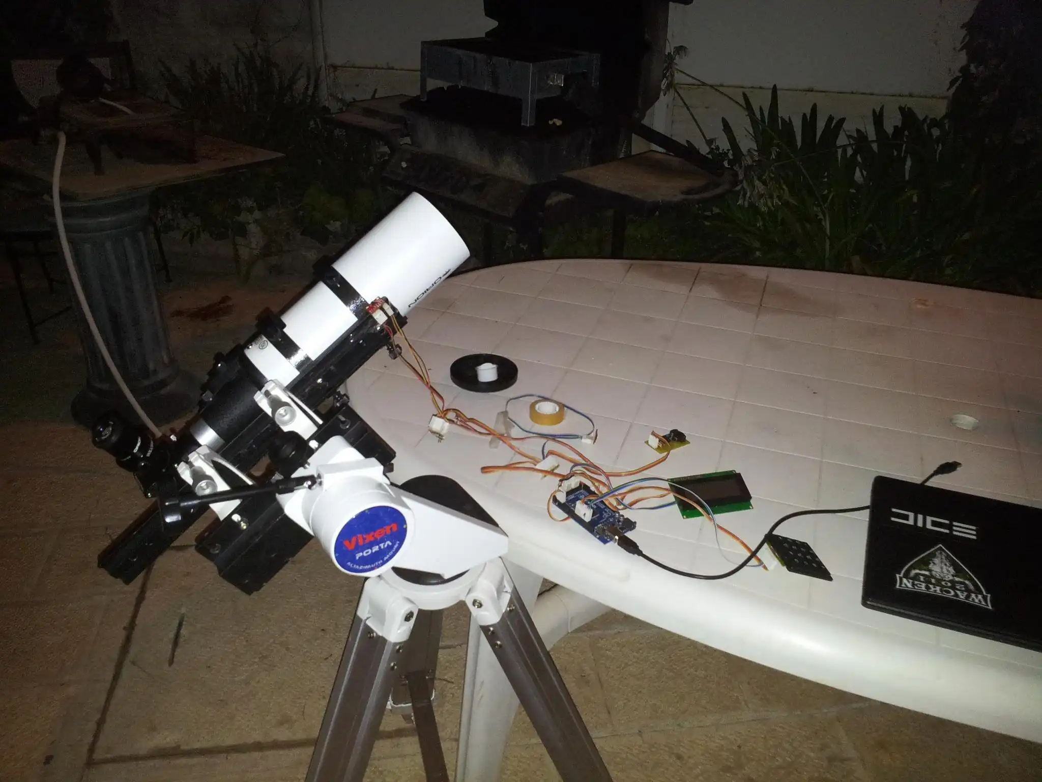 Download web tool or web app Computerized Telescope   to run in Linux online