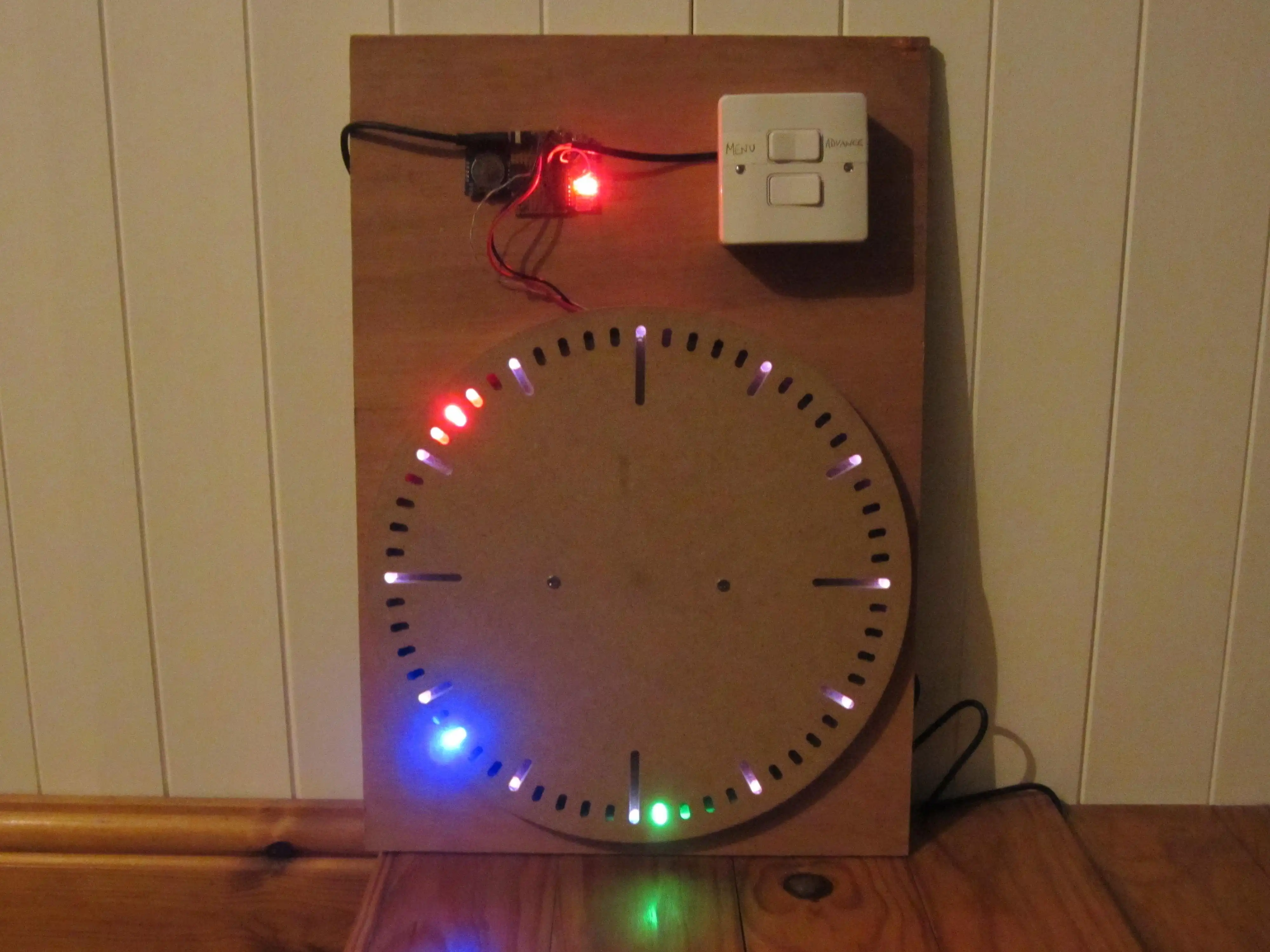 Download web tool or web app Rise and Shine LED Clock